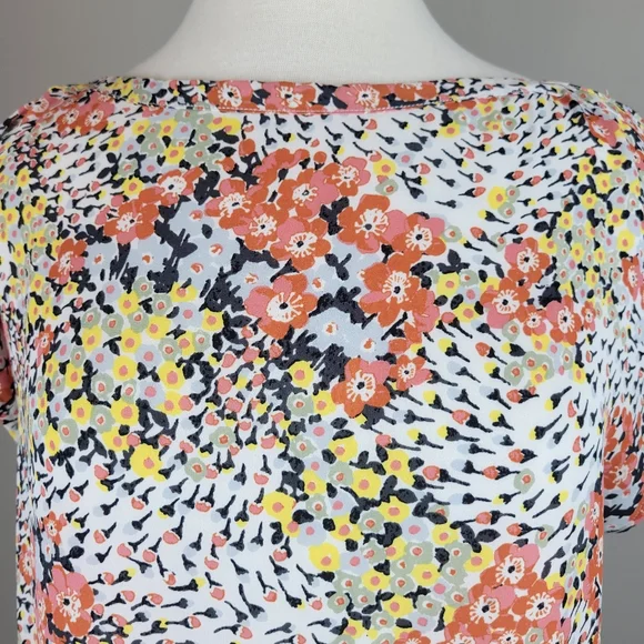 Loft Mixed Media Floral Top - Picture 5 of 5